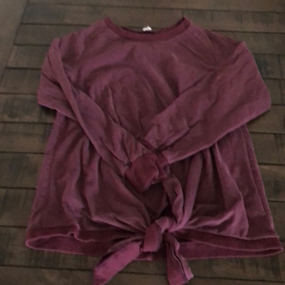 PinkBlush Plum maternity front tie top Size Small - Picture 1 of 4